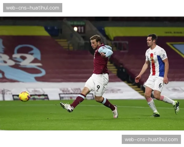 “速报：谢菲联0-2不敌伯恩利，两粒失球均为点球”