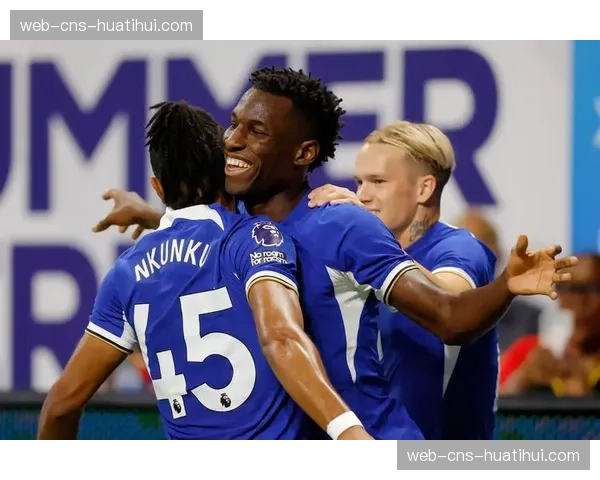 官方:切尔西与阵中19岁青训中场续约五年,被视为“本土化+技术流”核心 官方:切尔西与阵中19岁青训中场续约五年,被视为“本土化+技术流”核心