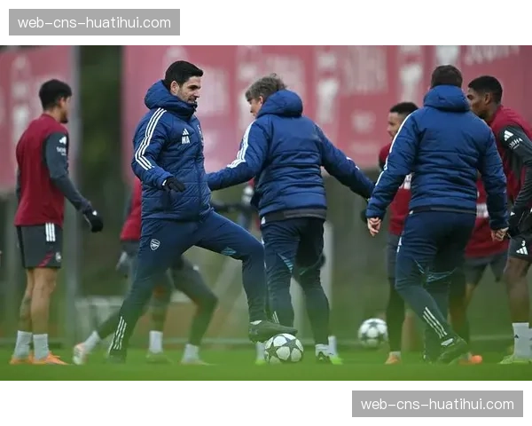 专栏:VAR判定手球尺度不一,再次成为欧冠淘汰赛赛后焦点 专栏:VAR判定手球尺度不一,再次成为欧冠淘汰赛赛后焦点